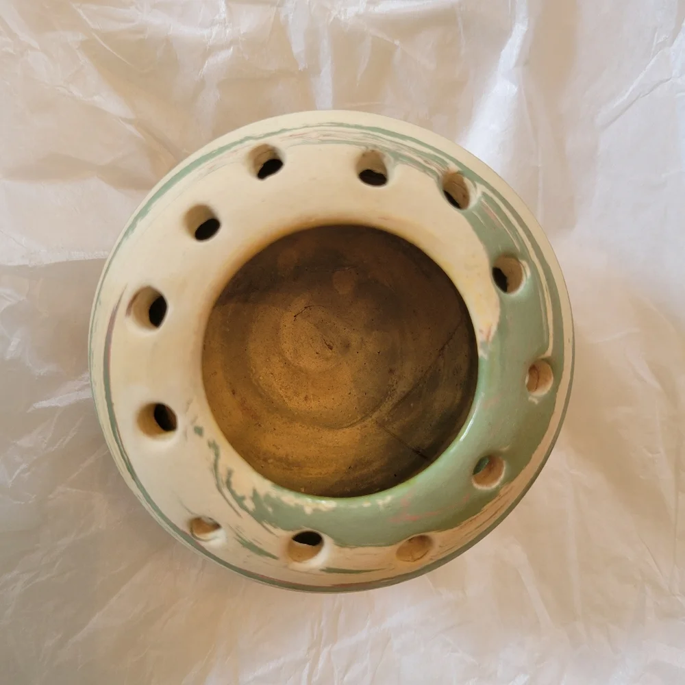 Silver Springs Pottery Vase Vintage ~ Swirled Design ~ Succulents ~ Propagation - Picture 5 of 16